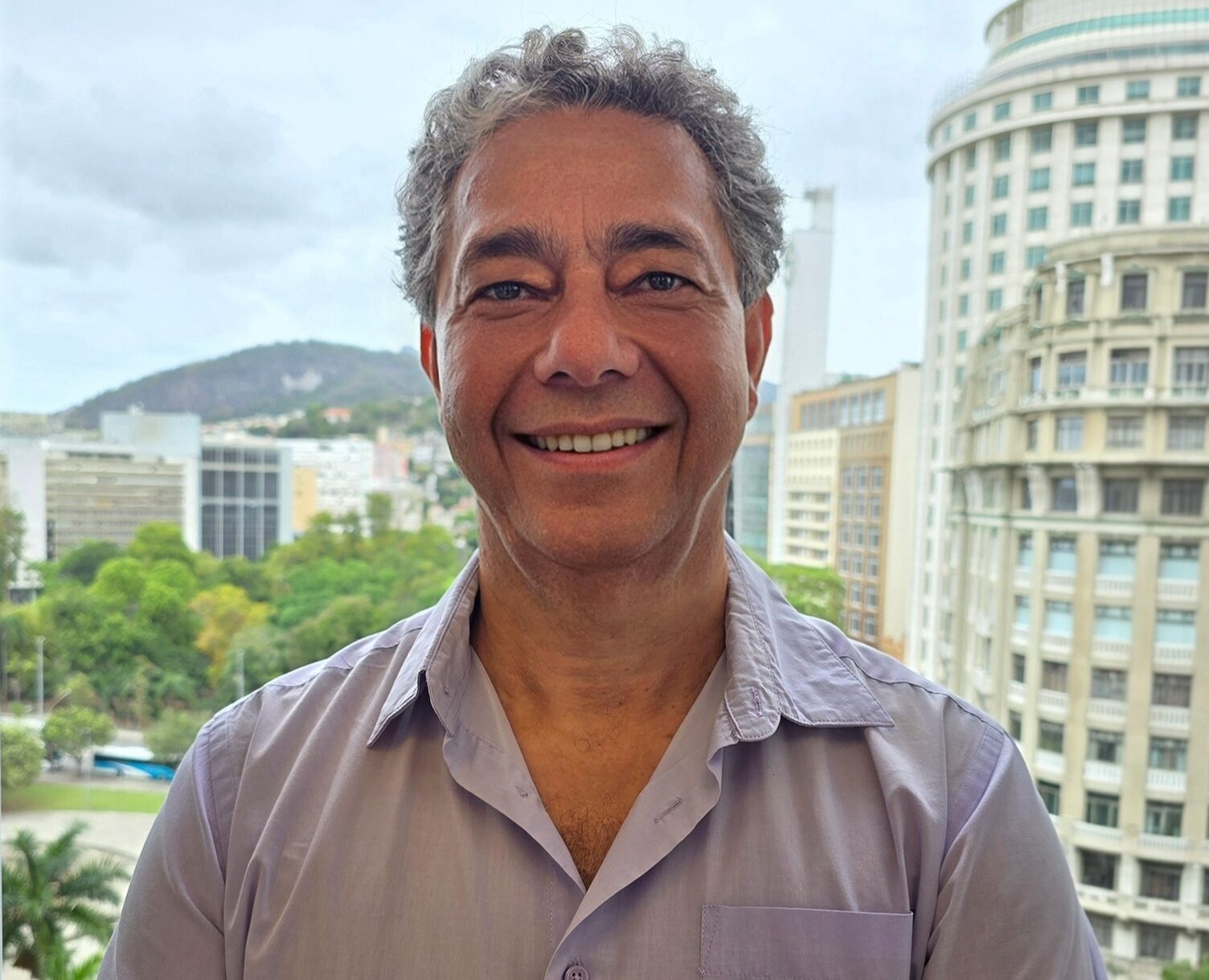 Marcos <b>Dertoni</b>